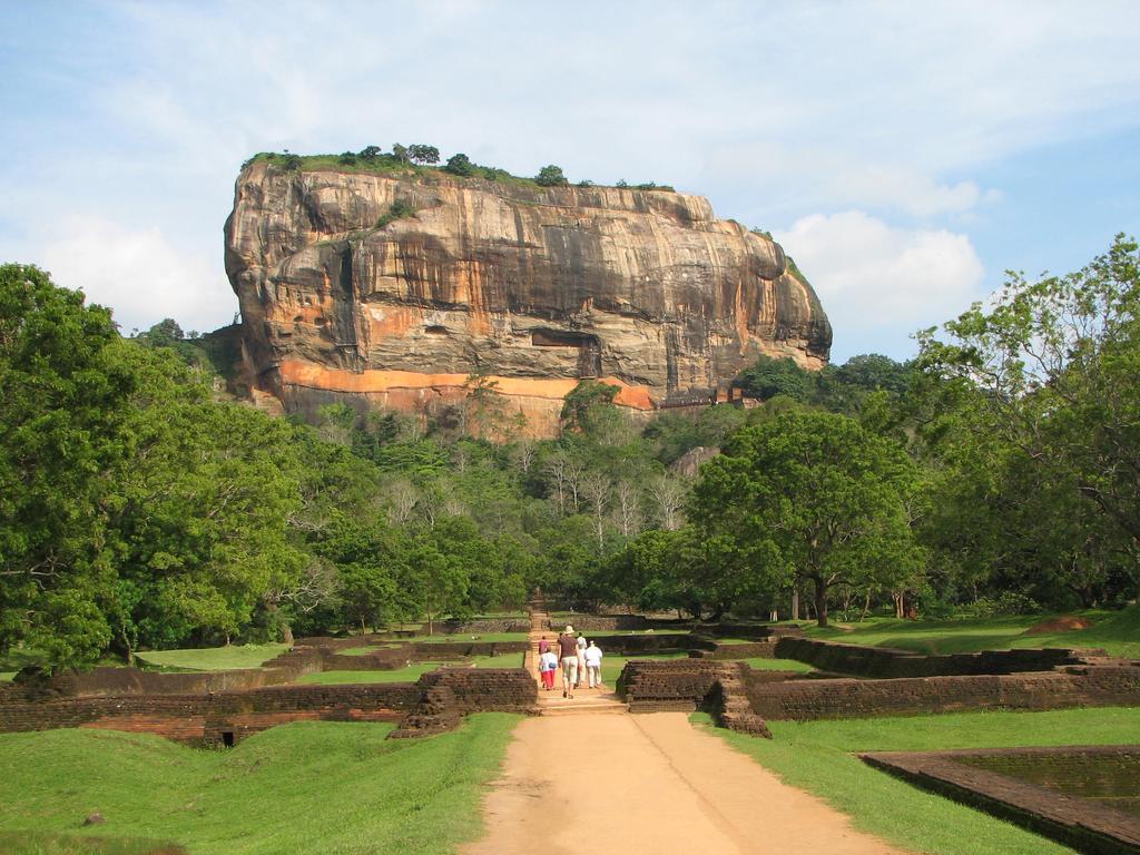 Kandy View Villa Екстериор снимка